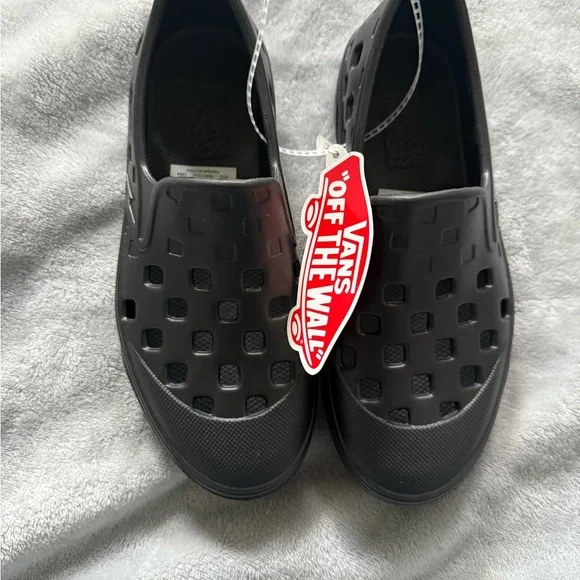 Vans Kids Black Perforated Slip-On Slippers - Picture 2 of 4